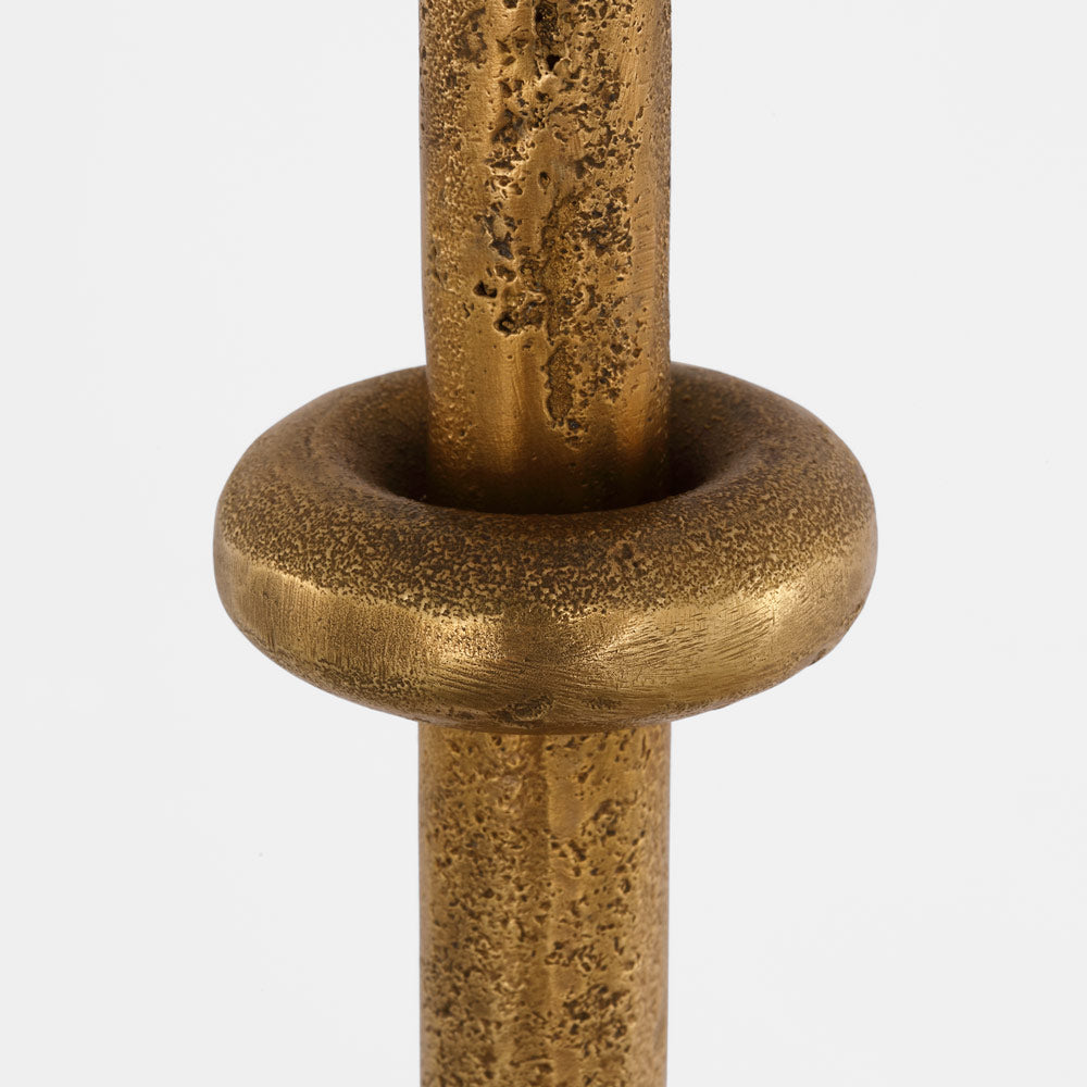 Zealous Floor Lamp in Detail.