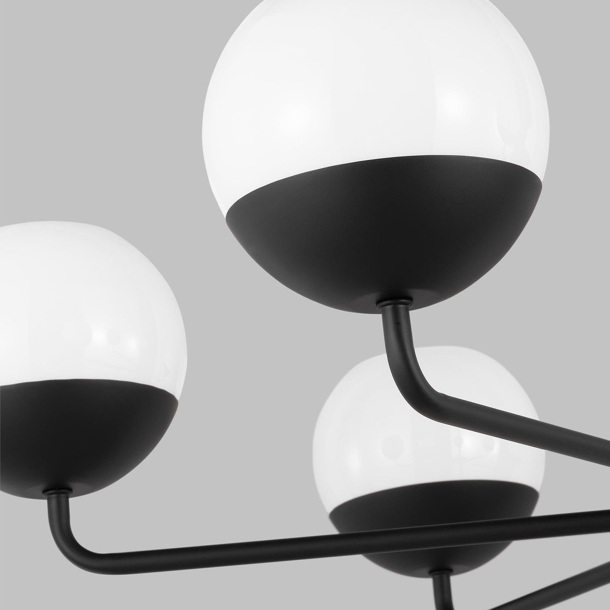 Alvin Chandelier in Detail.