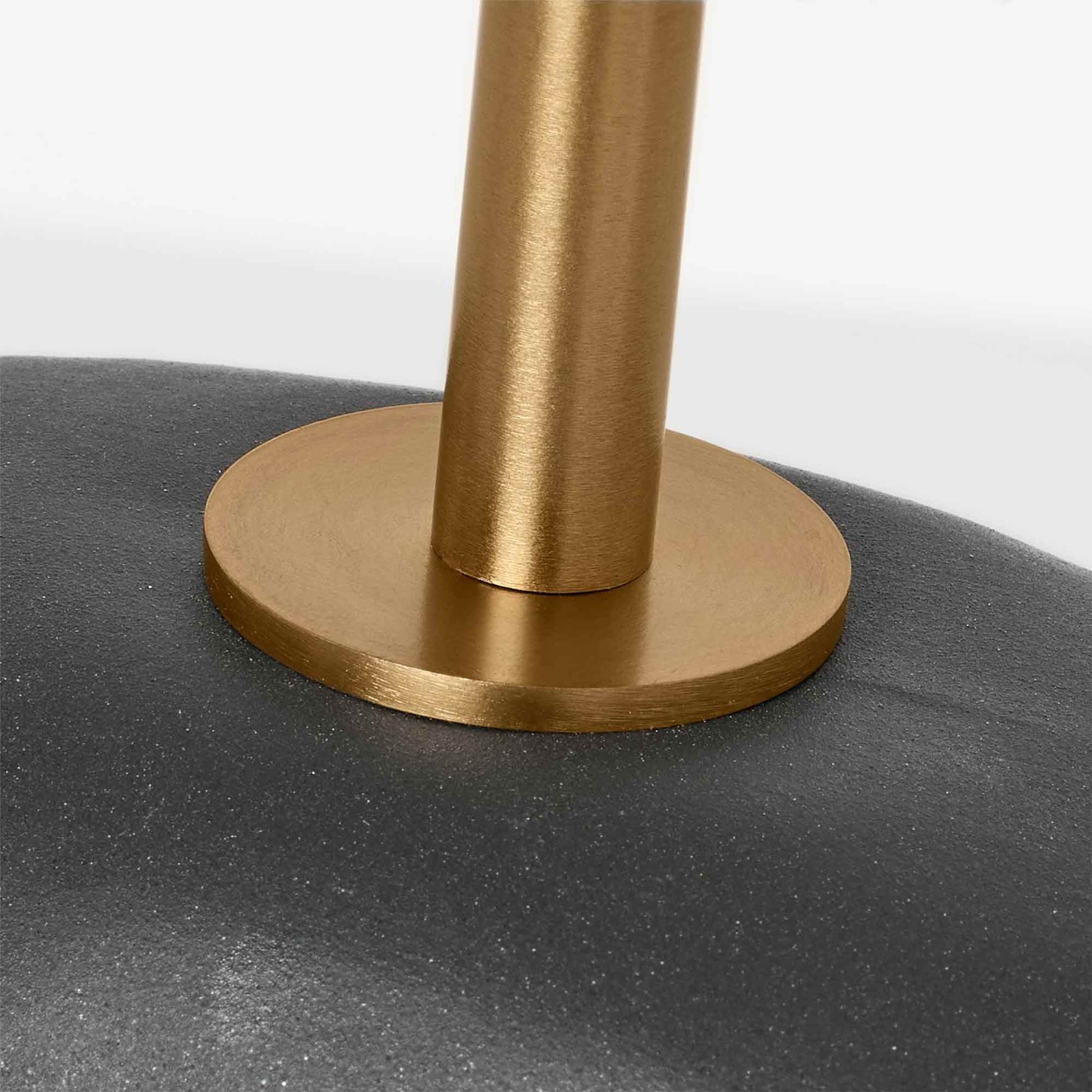 Aura Table Lamp in Detail.