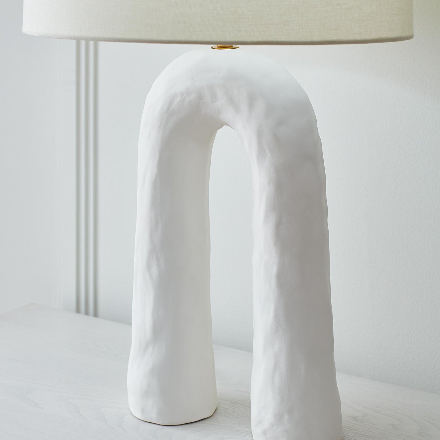 Aura Table Lamp in Detail.
