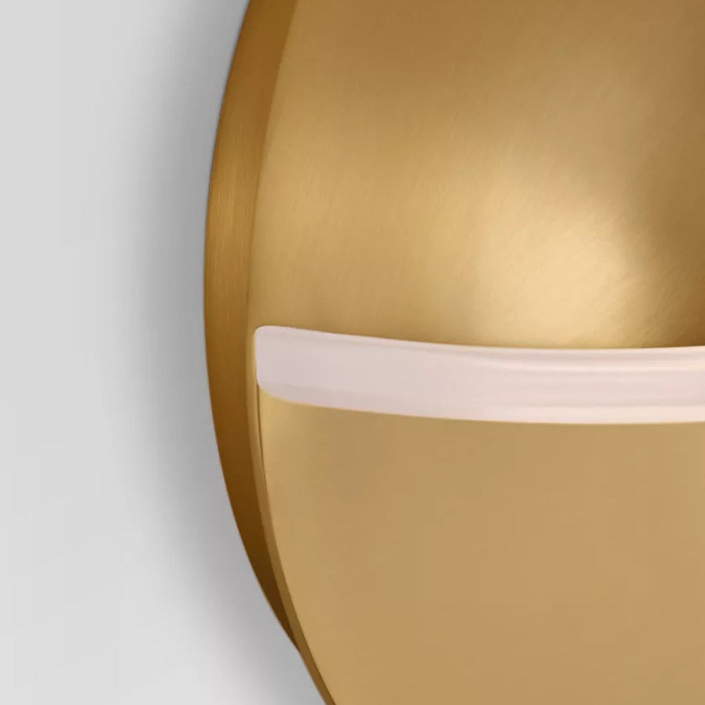 Axel Round LED Bath Wall Light in Detail.