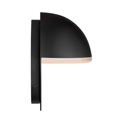 Axel Round LED Bath Wall Light in Detail.