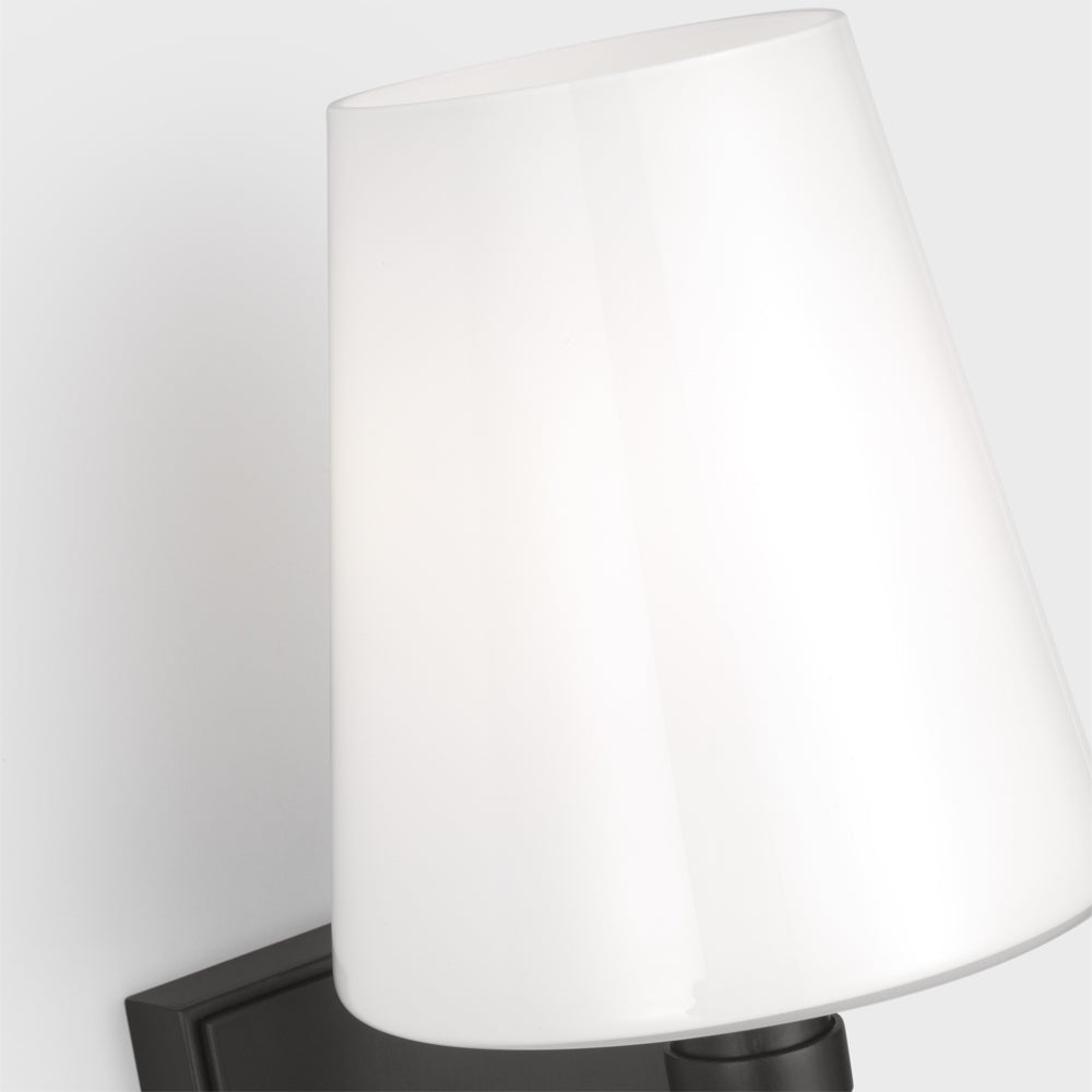 Beckham Classic Square Wall Light in Detail.