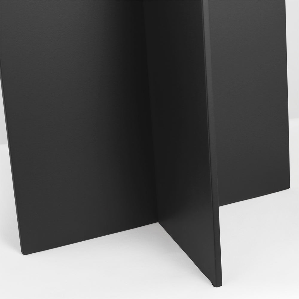 Blocco Floor Lamp in Detail.