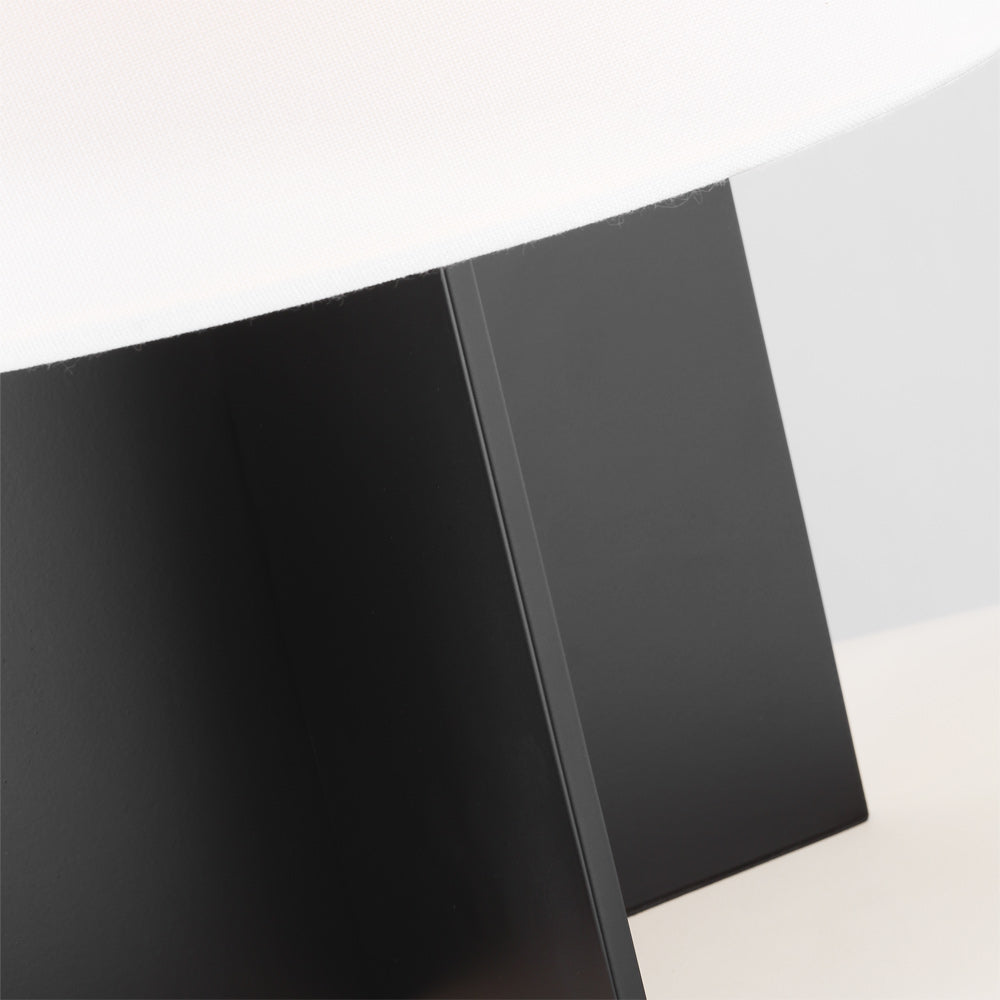 Blocco Table Lamp in Detail.