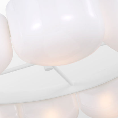 Cheverny Chandelier in Detail.