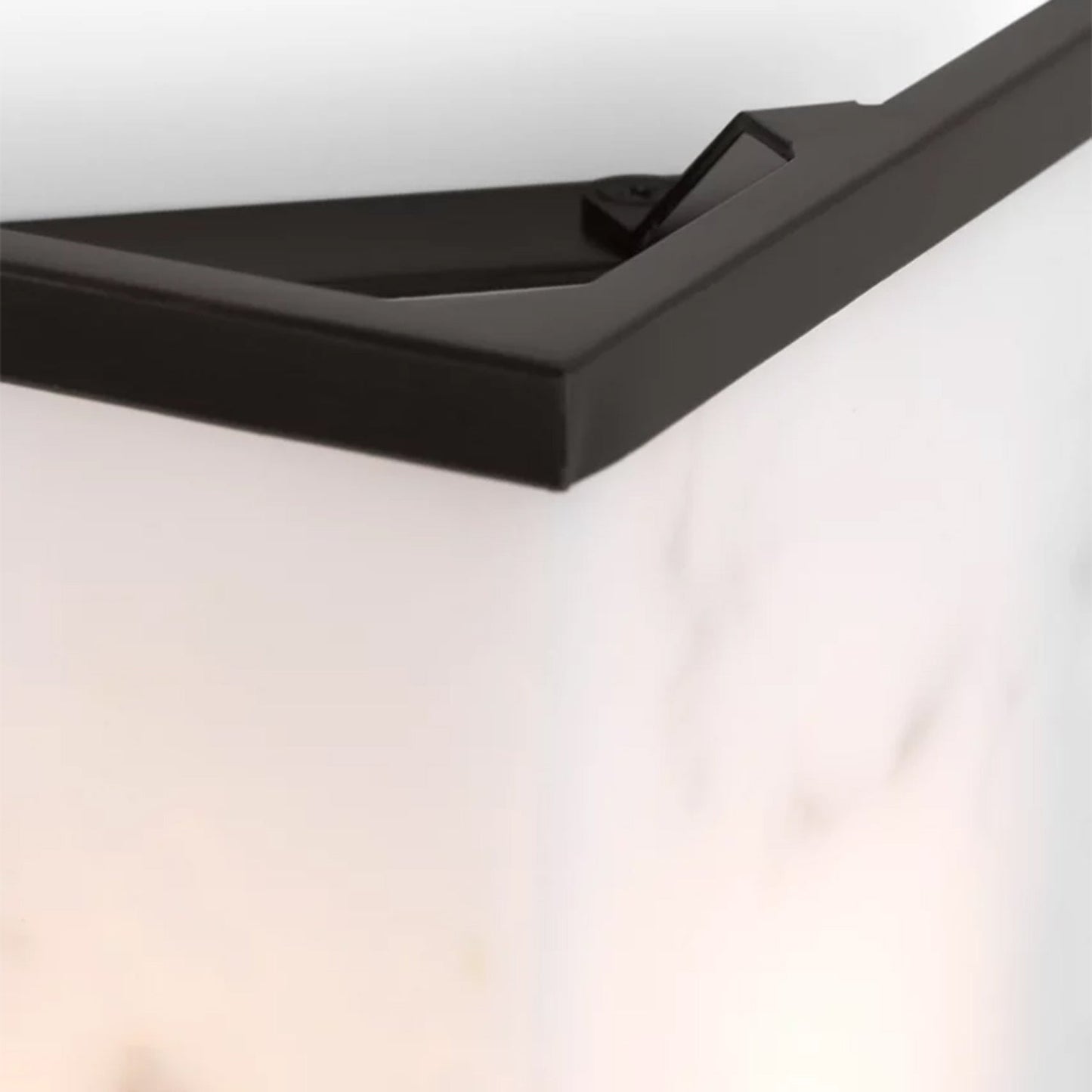 Cleor LED Bath Wall Light in Detail.