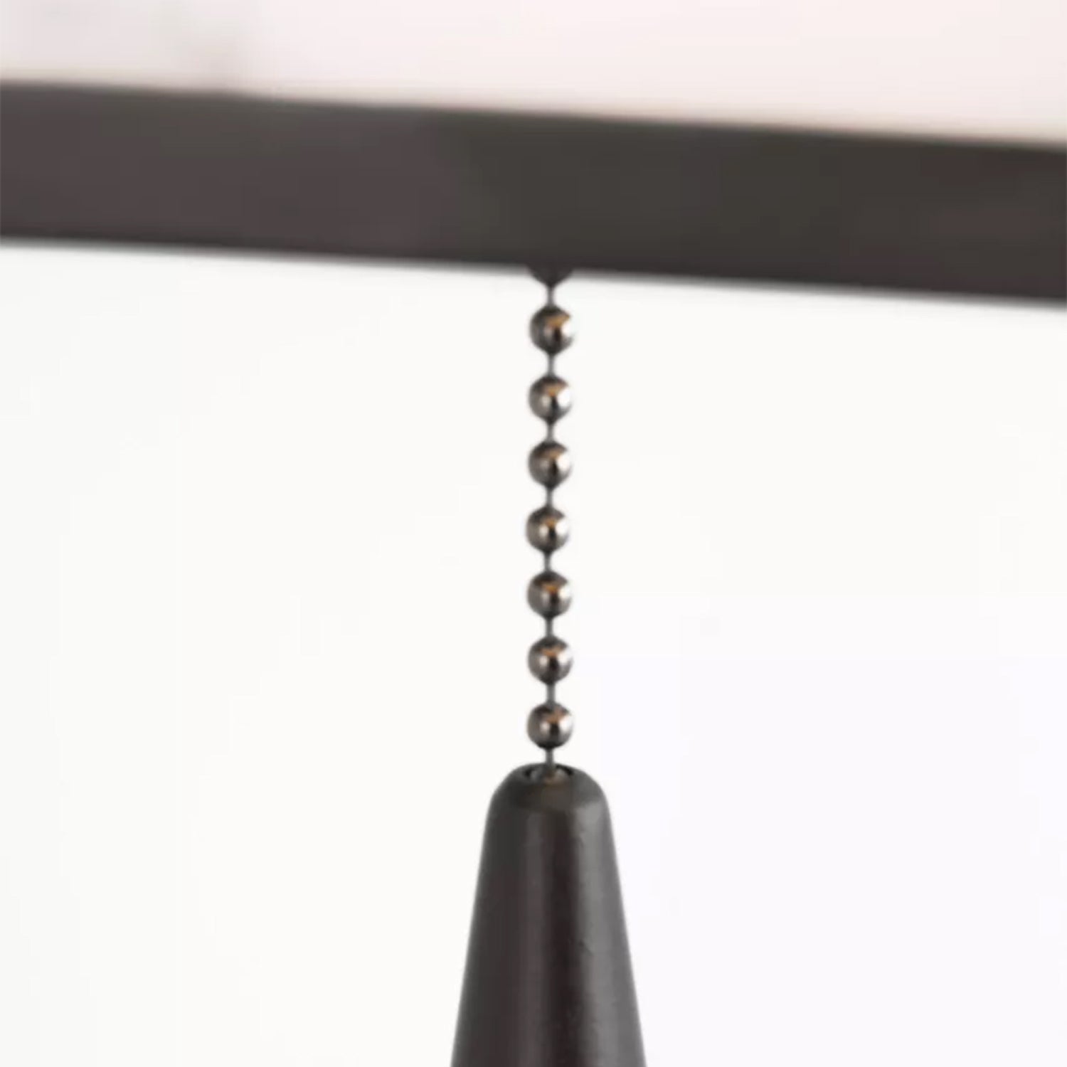 Cleor LED Bath Wall Light in Detail.