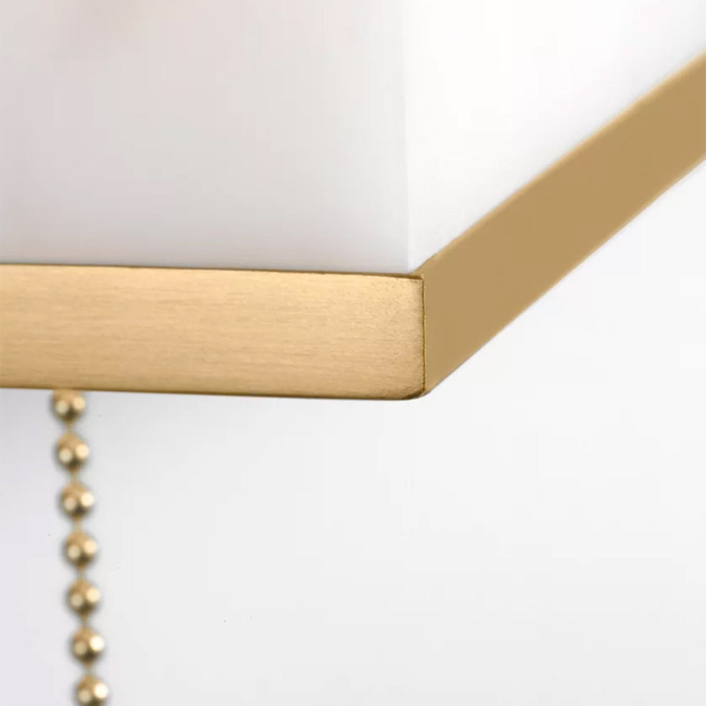 Cleor LED Bath Wall Light in Detail.