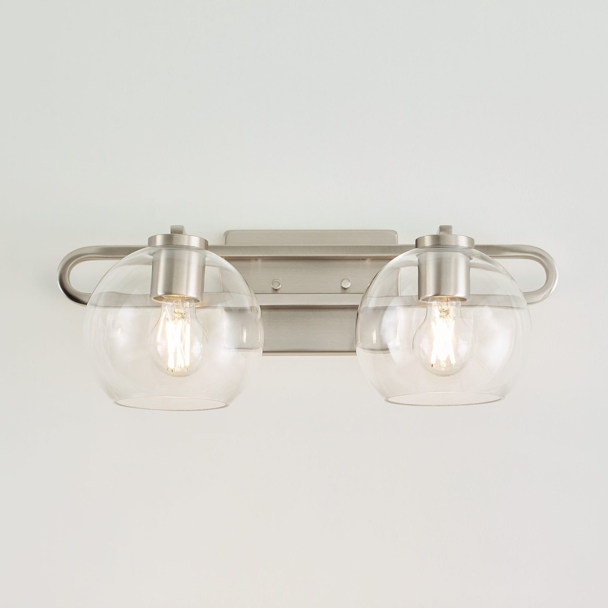 Codyn Bath Wall Light in Detail.