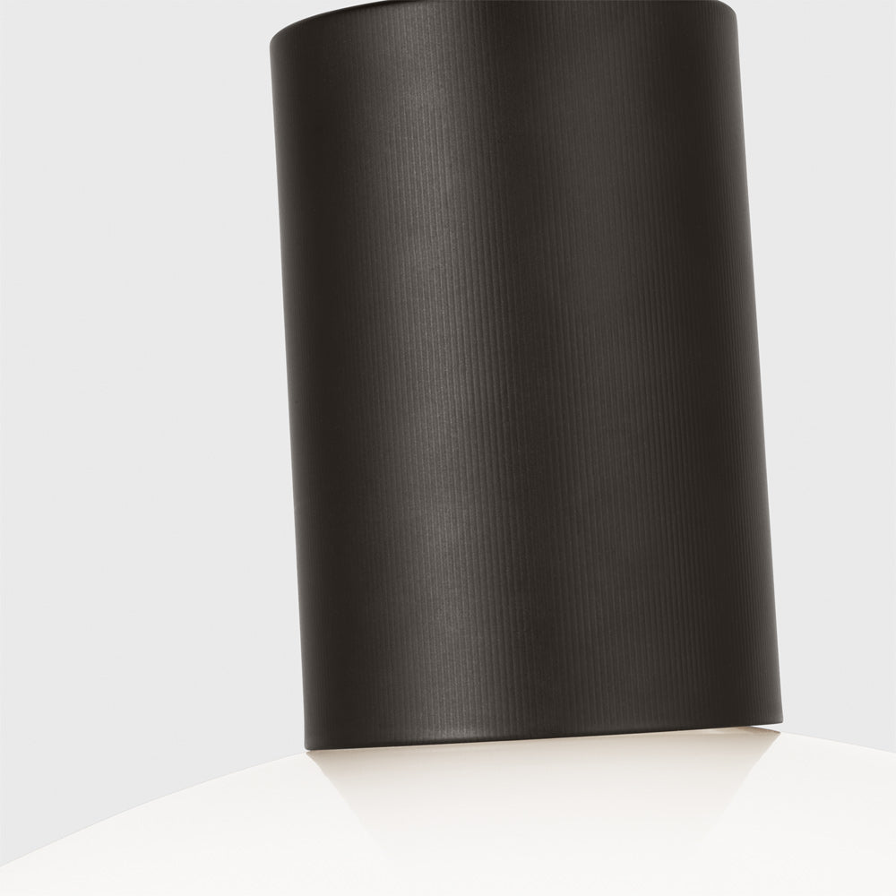 Colewood Pendant Light in Detail.