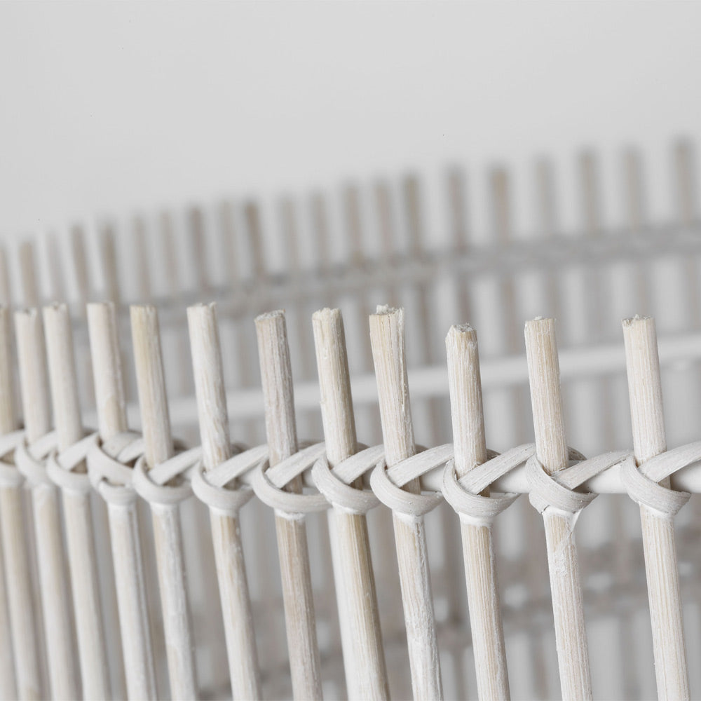 Elio Pendant Light in Detail.