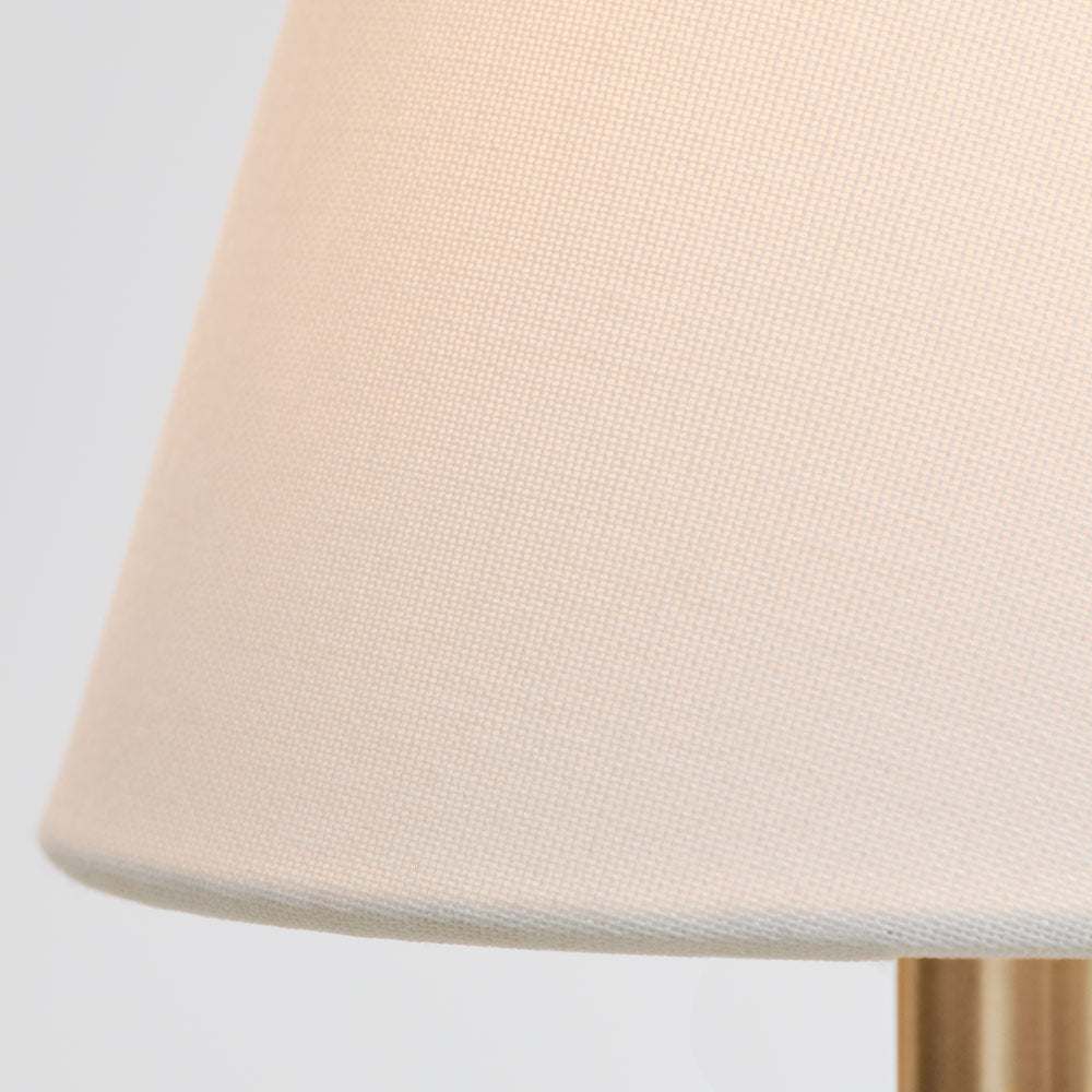 Elsay Chandelier in Detail.