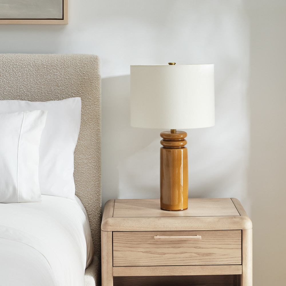 Feikudo Table Lamp in bedroom.