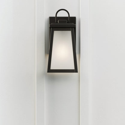 Founders Outdoor Wall Light in Detail.