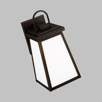 Founders Outdoor Wall Light in Detail.