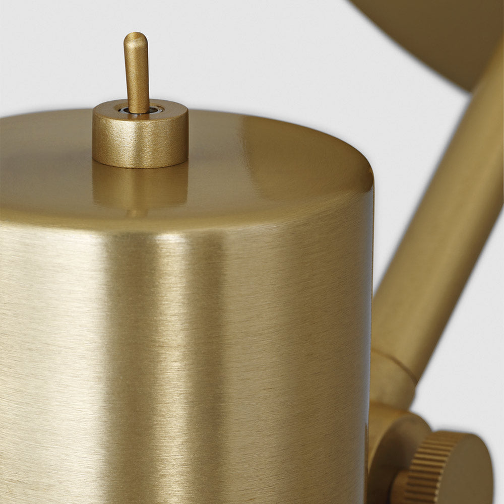Frasar Wall Light in Detail.