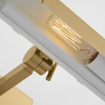 Granby Picture Light in Detail.