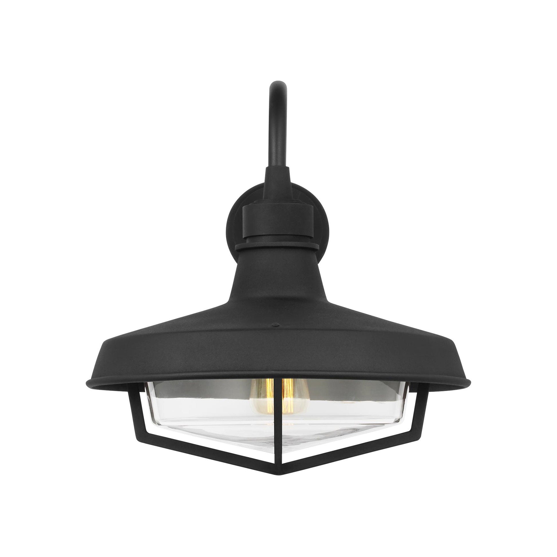 Hollis Outdoor Wall Light in Large.