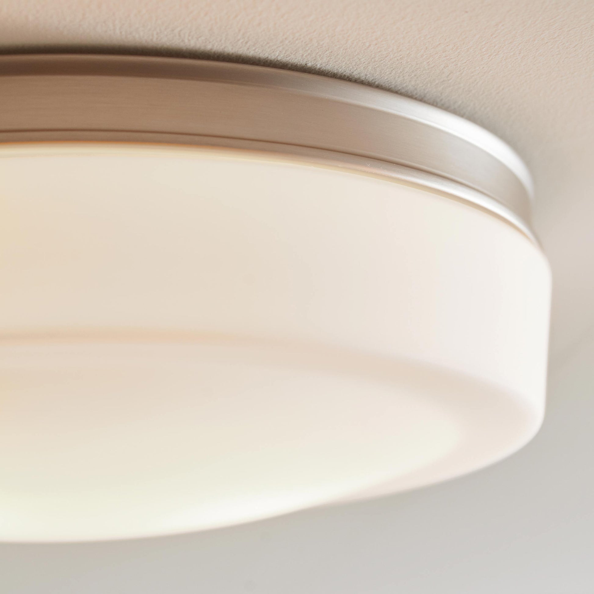 Issen Flush Mount Ceiling Light in Detail.
