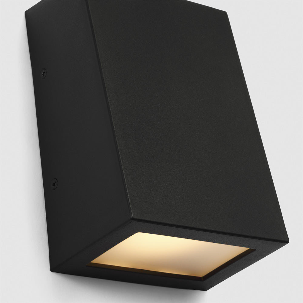 Kakudo Outdoor LED Wall Light in Detail.