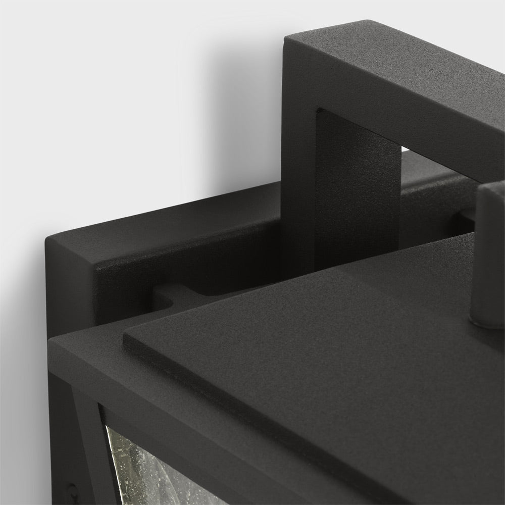 Kennewick Outdoor Wall Light in Detail.