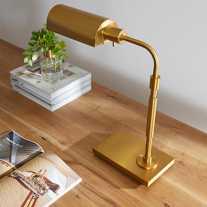 Kenyon Table Lamp in Detail.