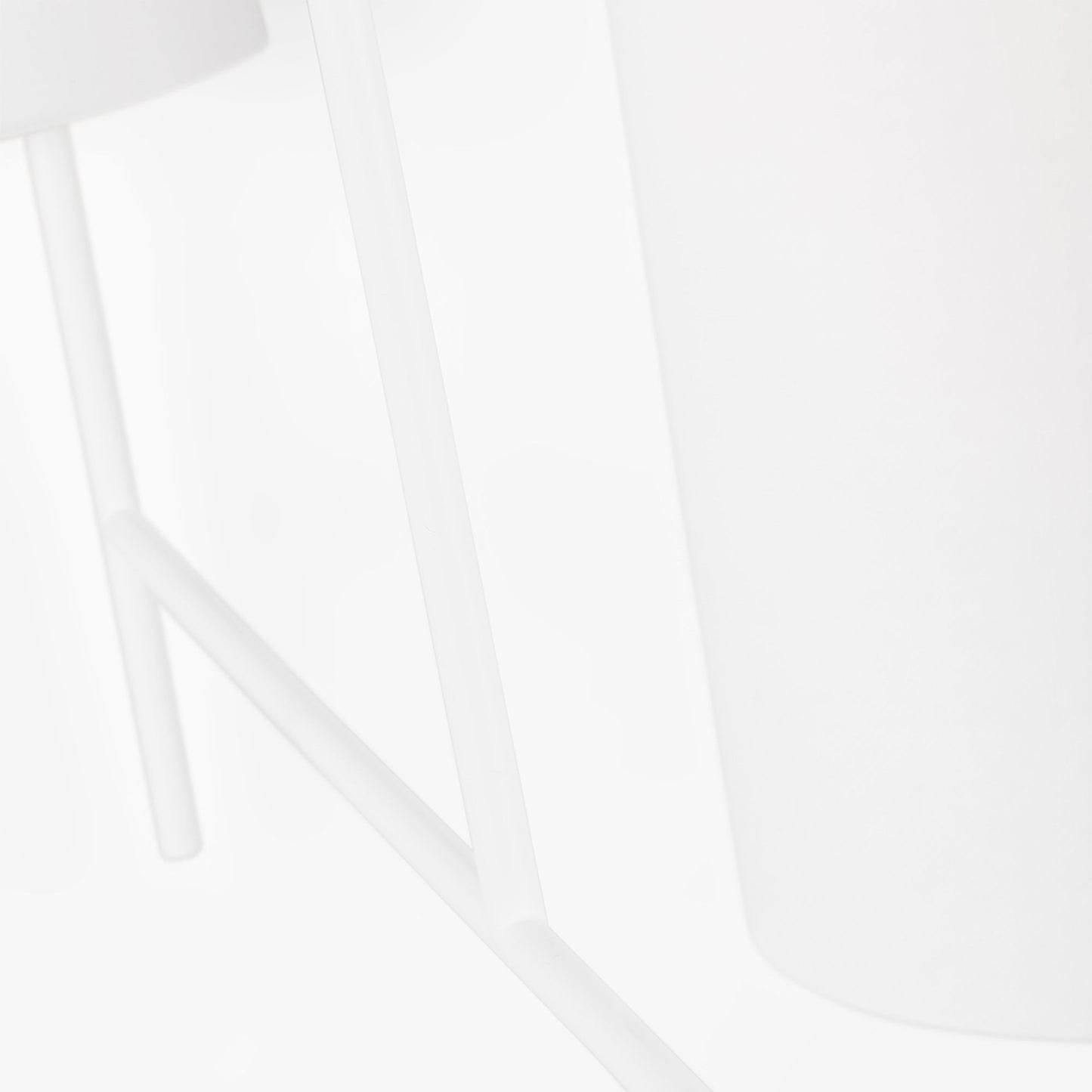 Key Linear Chandelier in Detail.