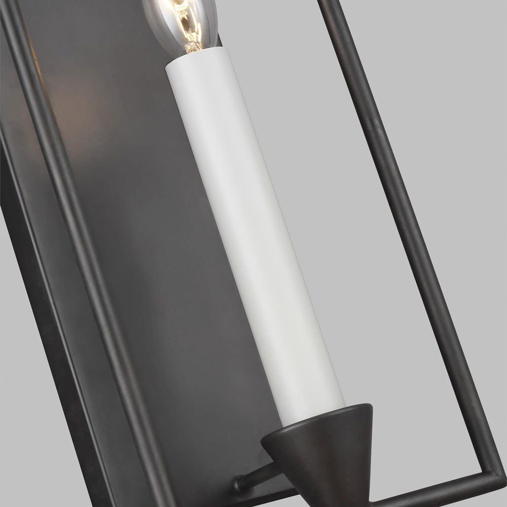 Keystone Bath Wall Light in Detail.