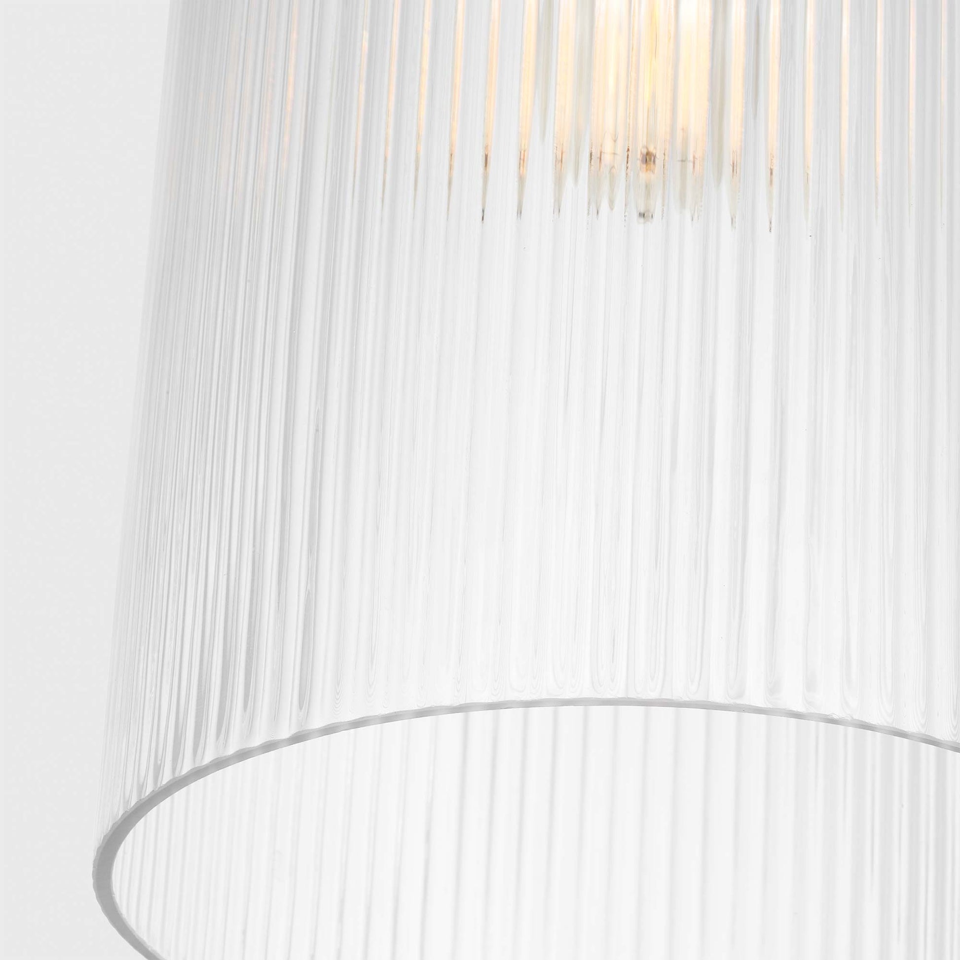 Liouet Glass Pendant Light in Detail.