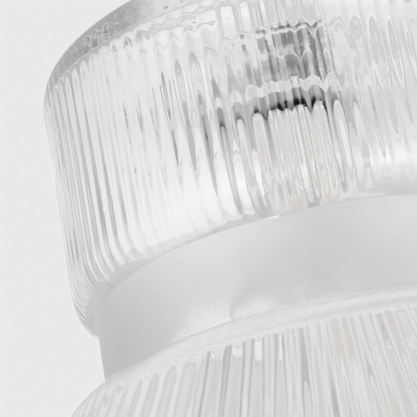 Liouet Pendant Light in Detail.