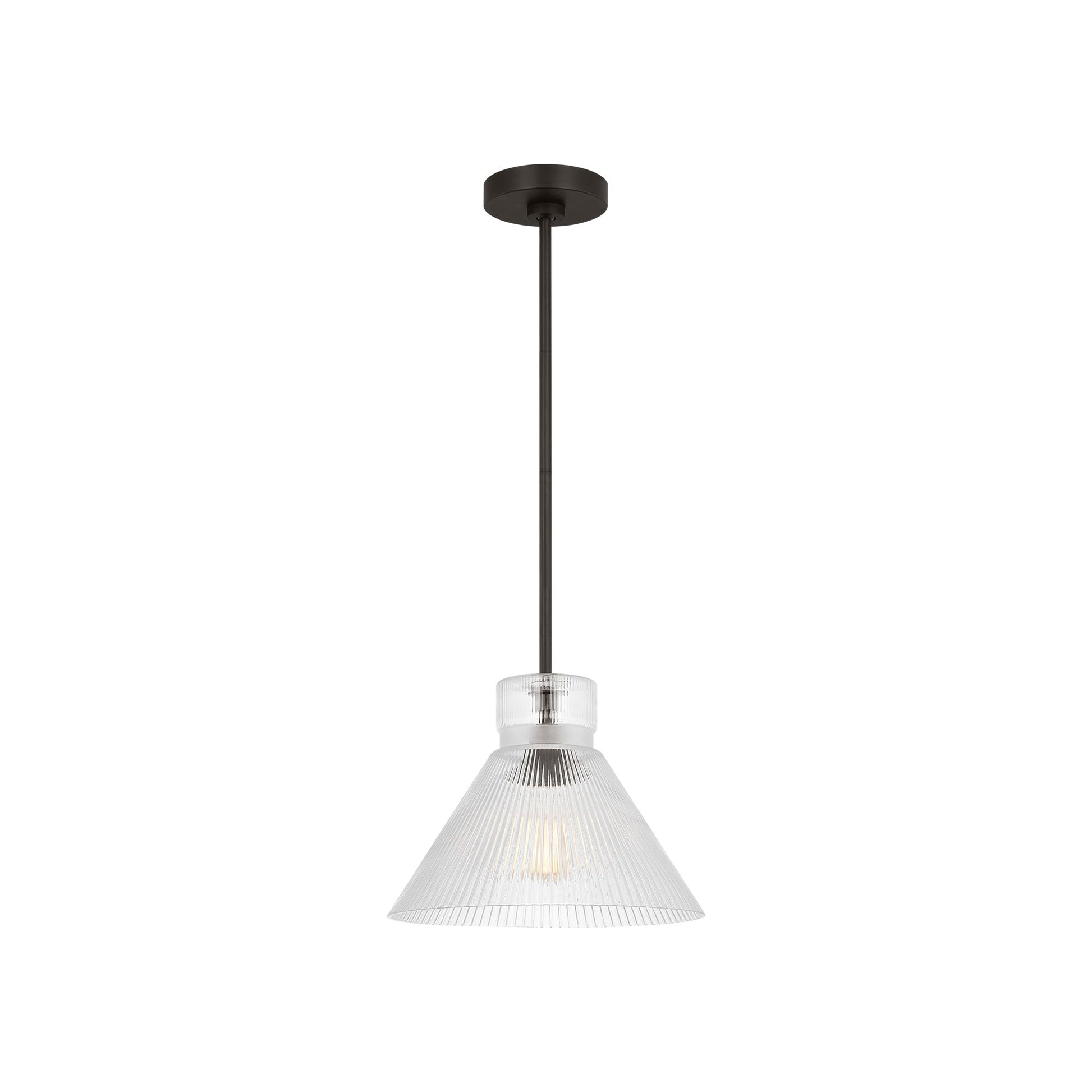 Liouet Pendant Light in Detail.