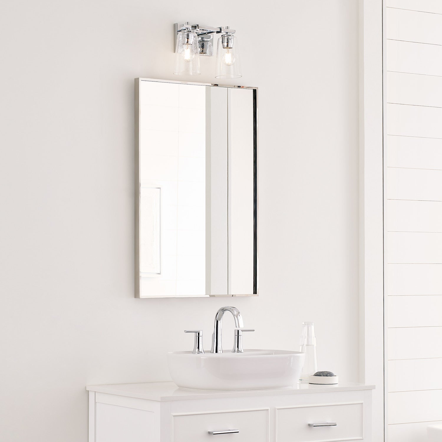 Mercer Bath Vanity Light in bathroom.