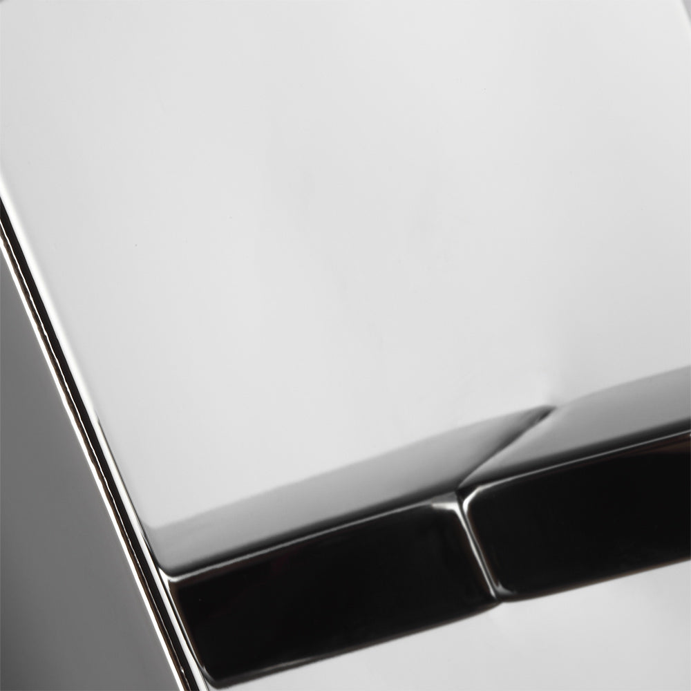 Mercer Bath Wall Light in Detail.