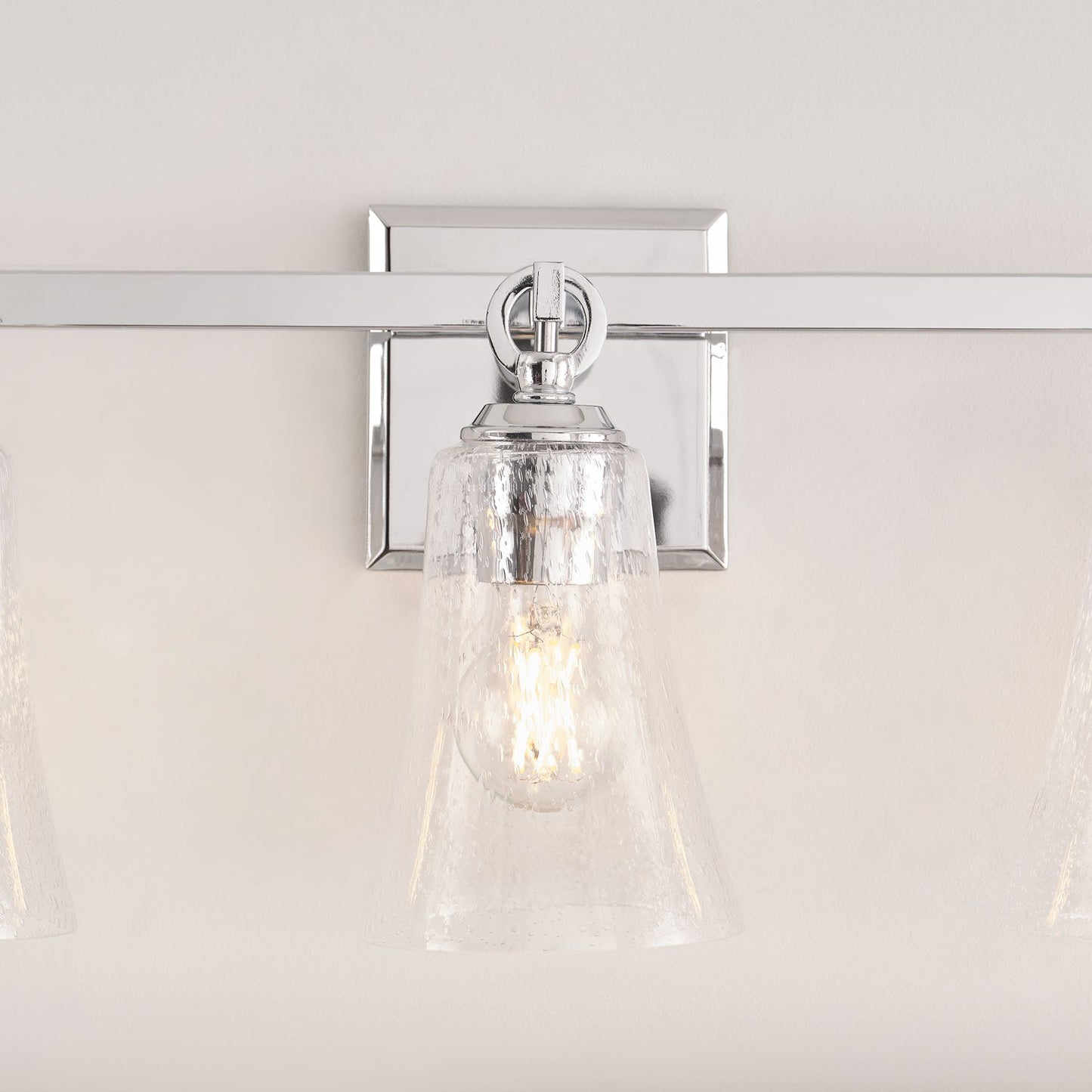 Monterro Bath Vanity Light in Detail.