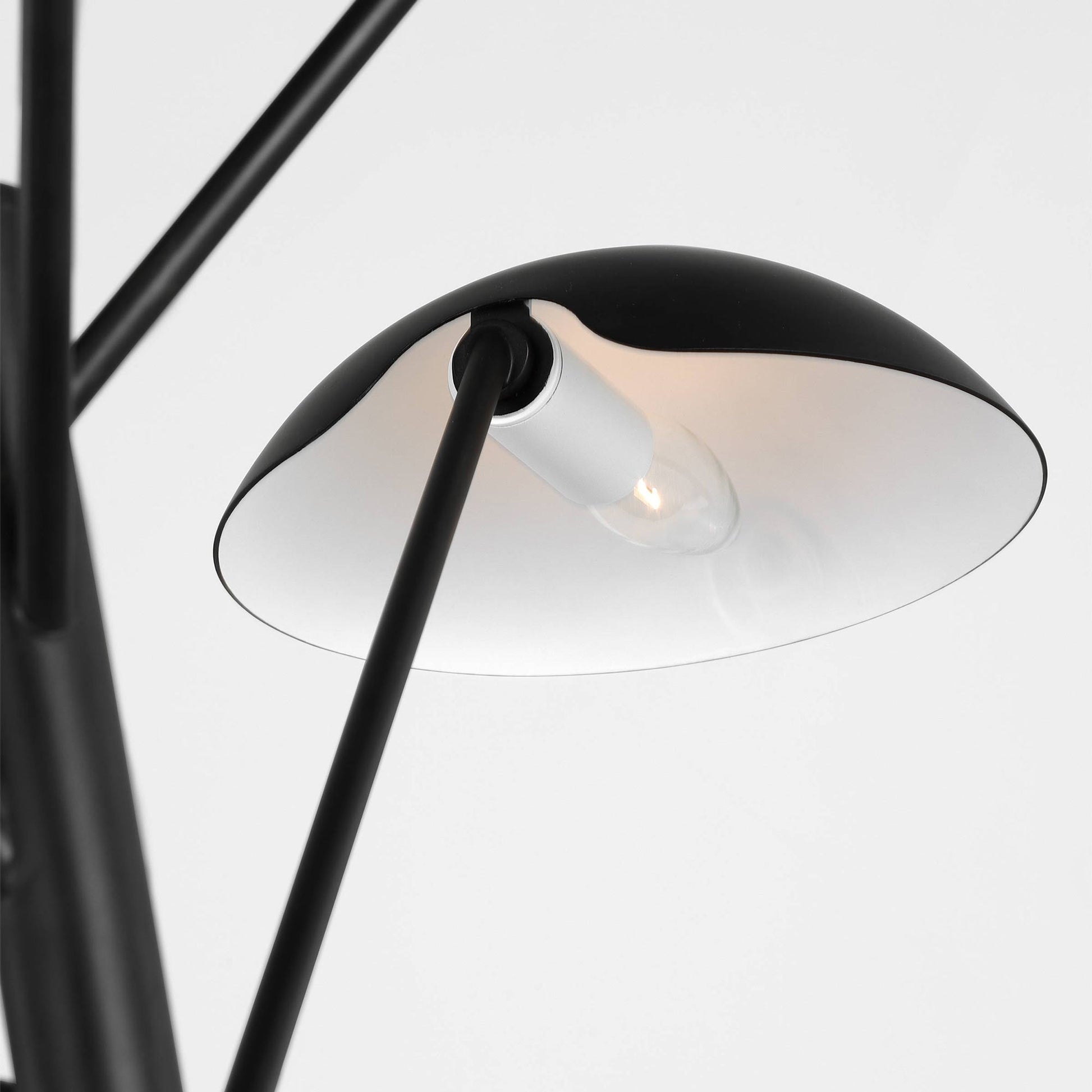 Nevel Tall Chandelier in Detail.