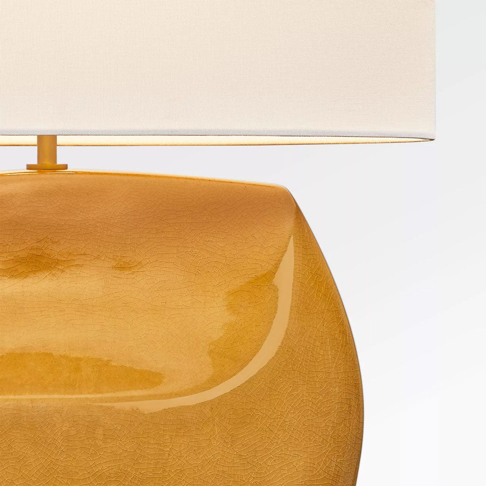 Pente Table Lamp in Detail.