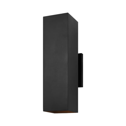 Pohl Outdoor Wall Light in Textured Black (18.5-Inch).