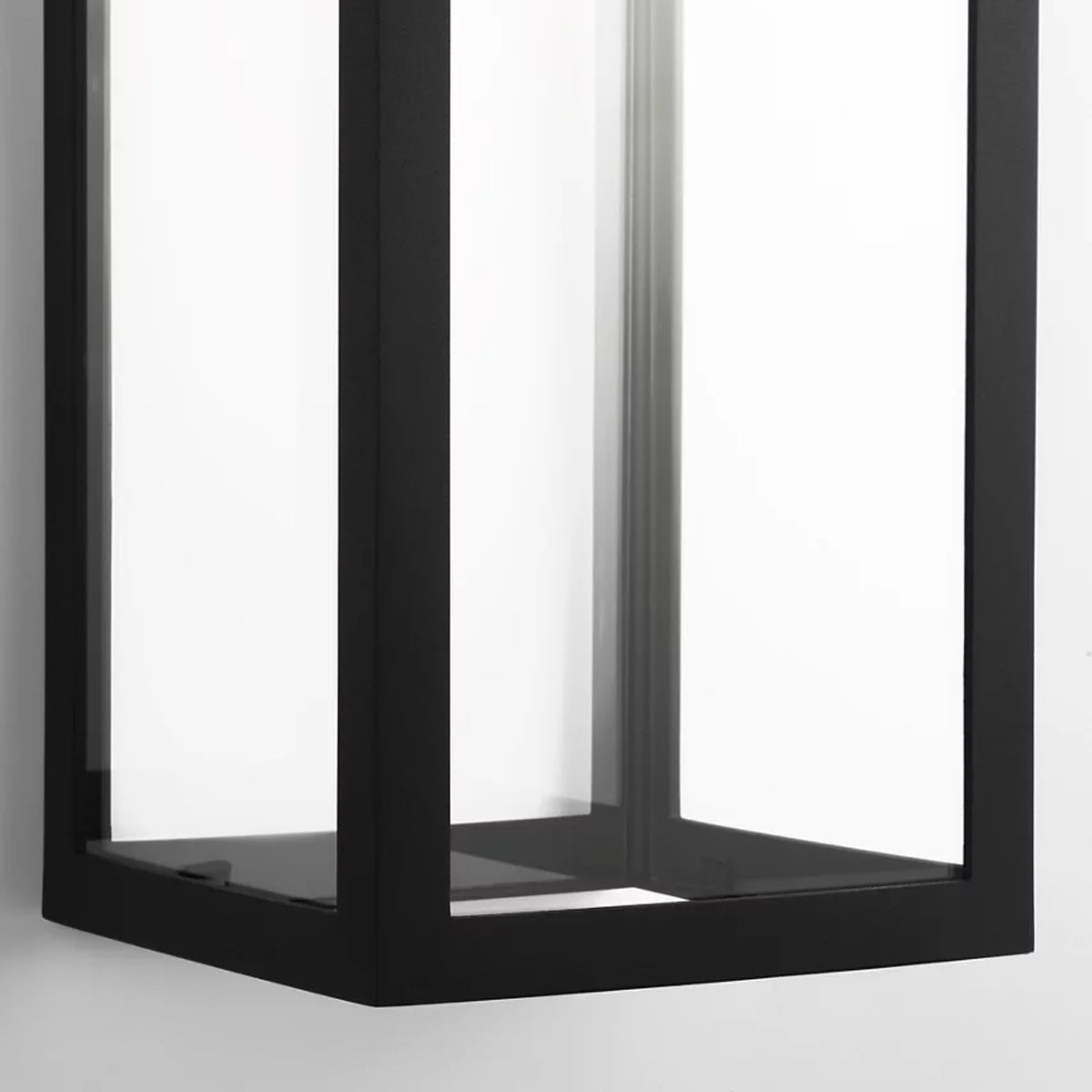 Sesha Outdoor LED Wall Light in Detail.