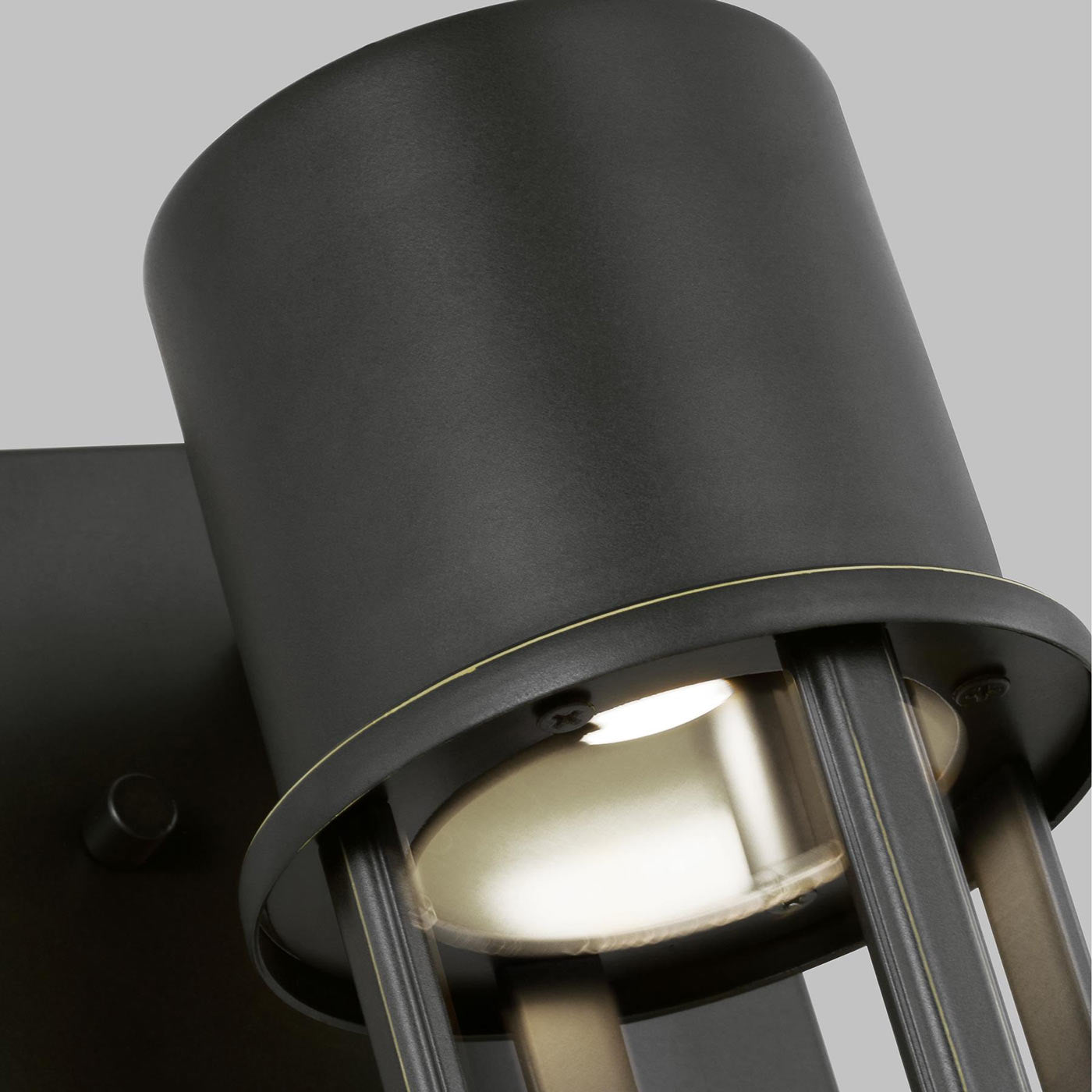 Union Outdoor LED Wall Light in Detail.