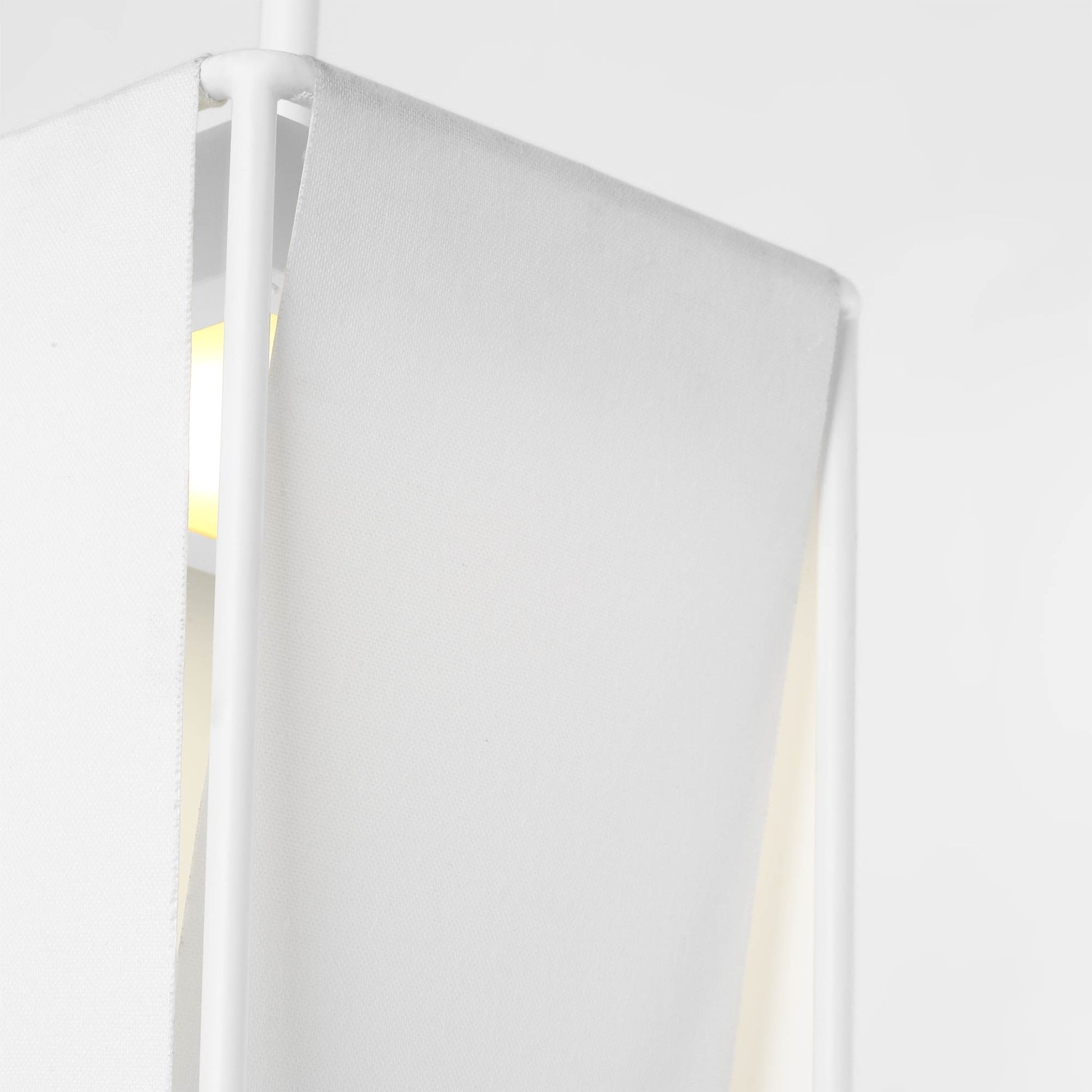 Velero LED Pendant Light in Detail.