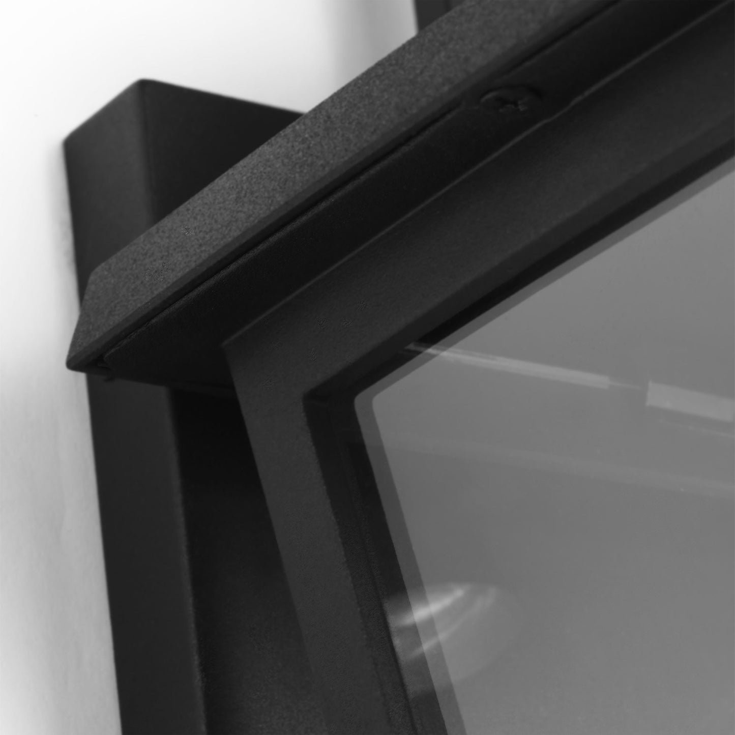 Warren Outdoor LED Wall Light in Detail.