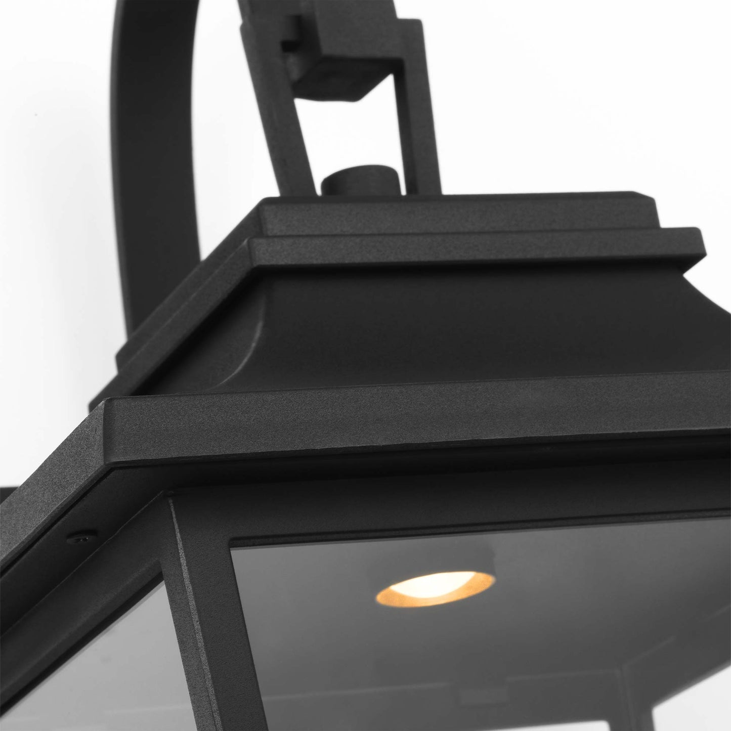 Warren Outdoor LED Wall Light in Detail.