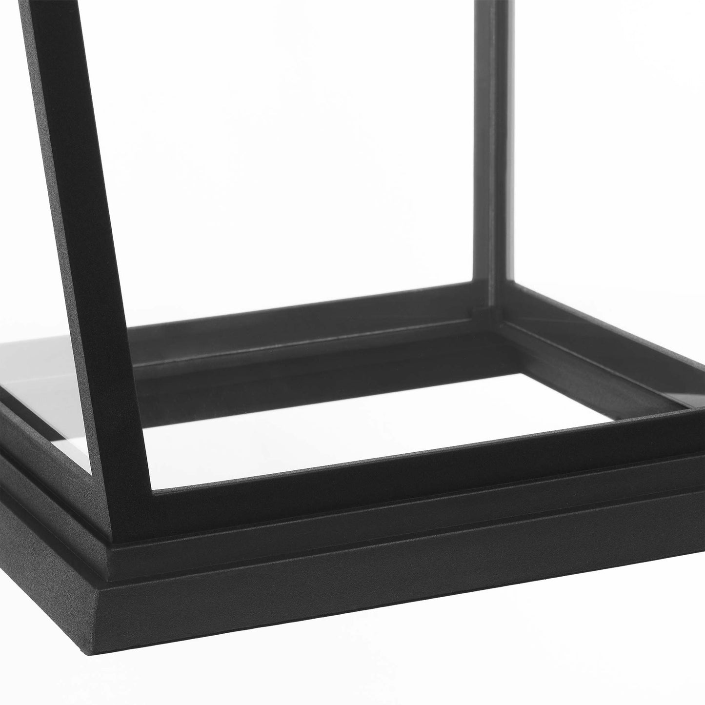 Warren Outdoor LED Wall Light in Detail.