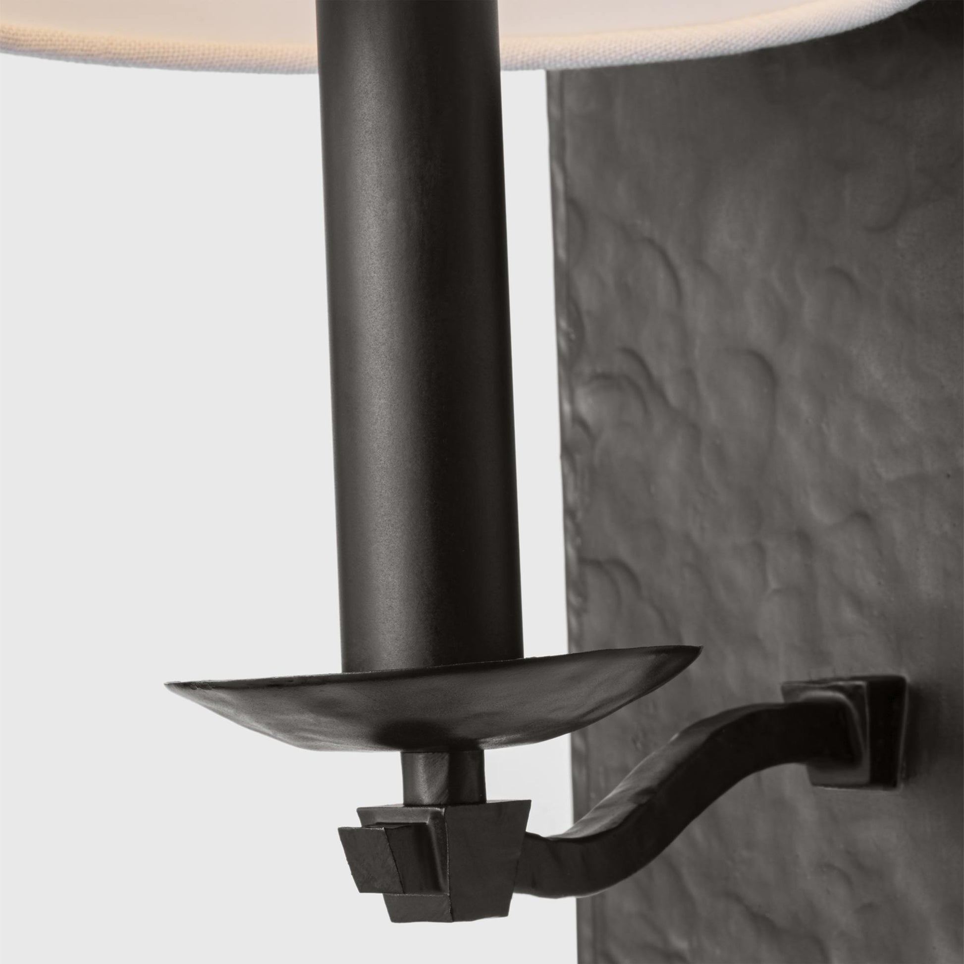 Wellen Wall Light in Detail.