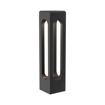 Altar Outdoor LED Path Light in Black on Aluminum.