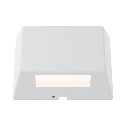Colorscaping 3051 Outdoor LED Deck Light in Detail.