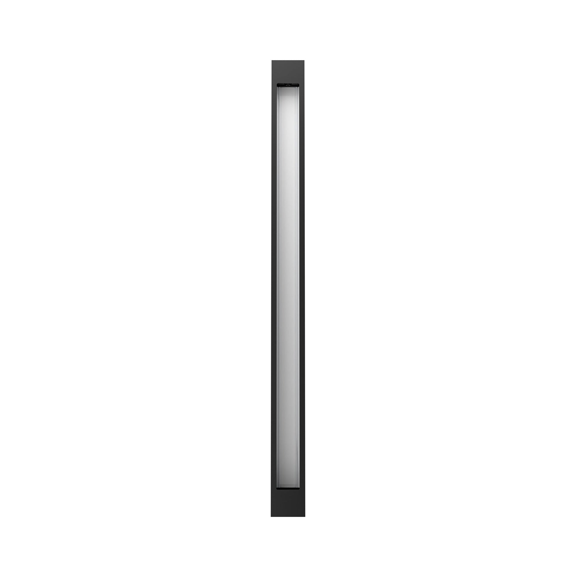 Hilyne Outdoor LED Path Light.