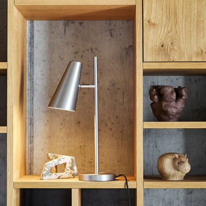 Cono Table Lamp in Detail.