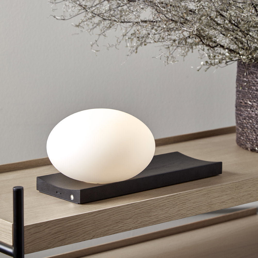 Dew Table / Wall Light in Detail.